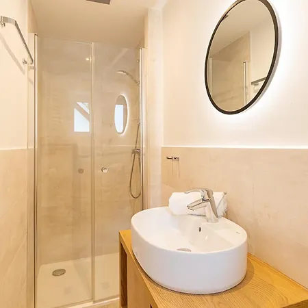 Viridi Apartment